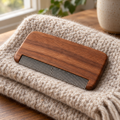 Walnut Pocket Knit Comb